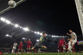 九州体育官网-意甲风云！尤文图斯面临罗马挑战