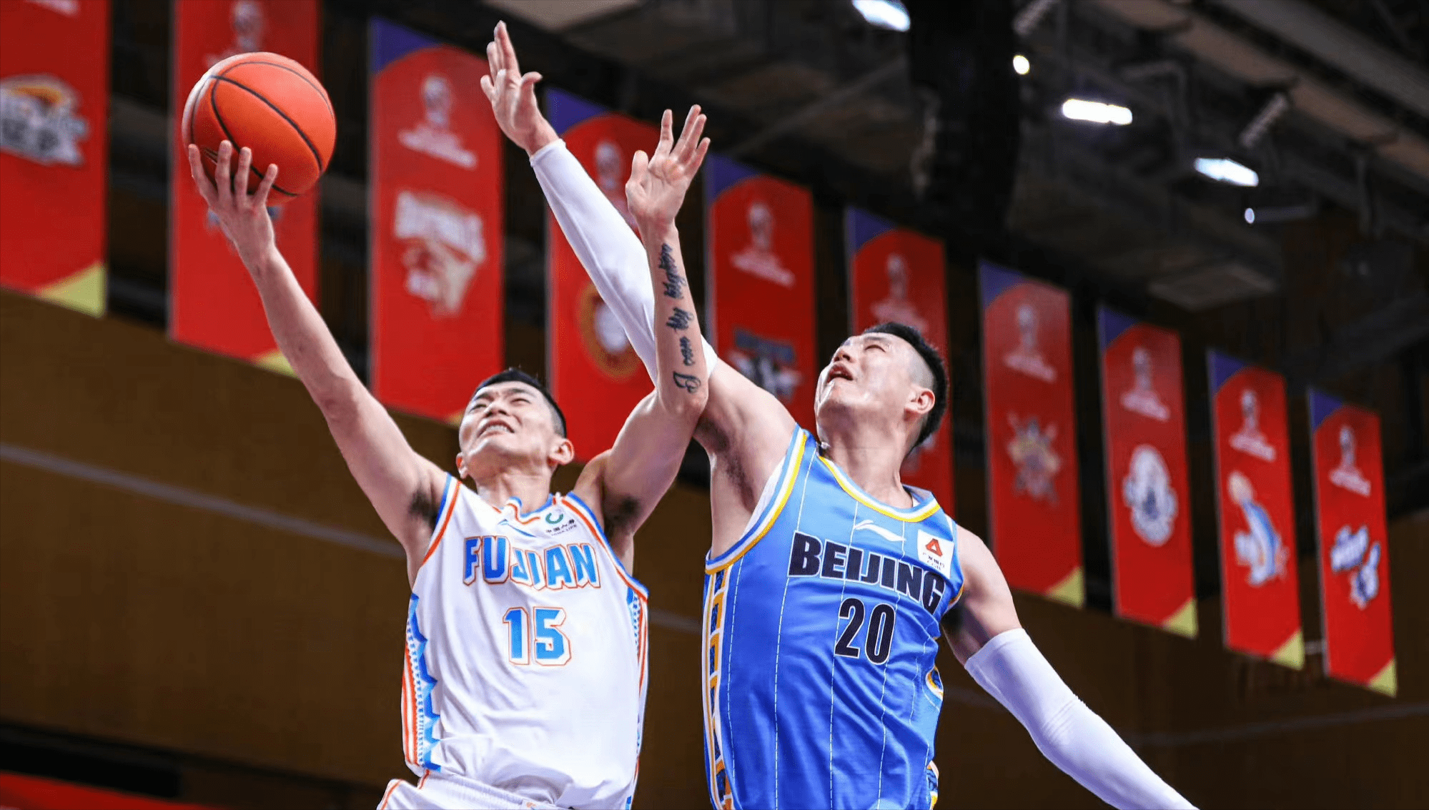 四川男篮继续稳步前行，积分稳定增长